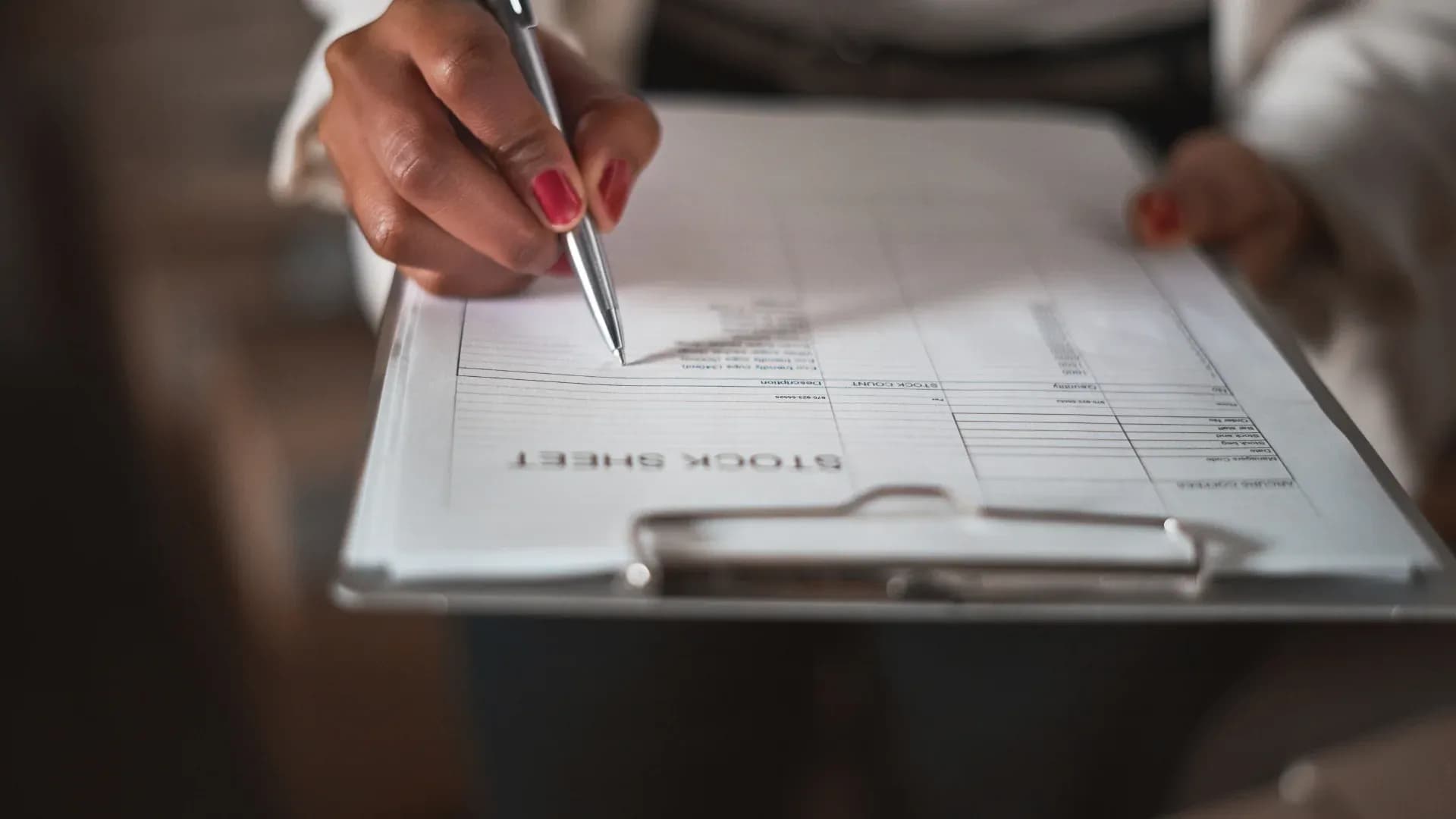 AI Ensures Accuracy in Your Logistics Documents AI Ensures Accuracy in Your Logistics Documents